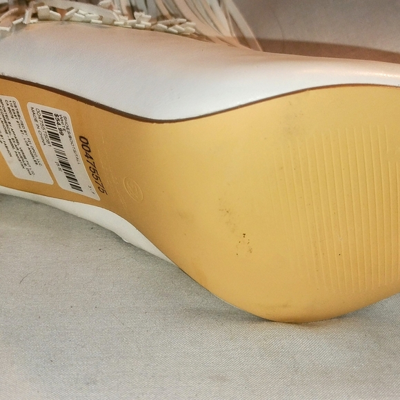 Liliana Fringed White Leather Cowgirl Boots Brand New With Tags No Box. Size 5.5 - Picture 7 of 12